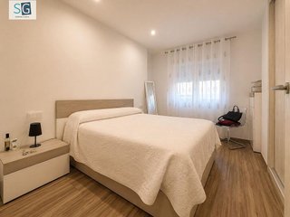 Piso en venta en Crta. De la Sierra en Granada
