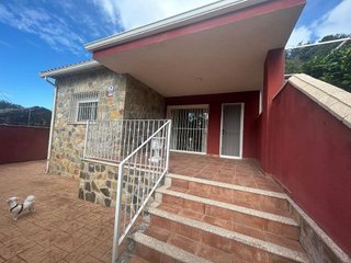 Chalet en venta en Candeleda