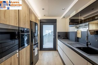 Chalet en venta en Albolote