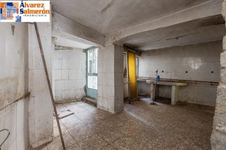 Chalet en venta en Bola de Oro - Serrallo en Granada