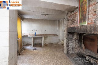 Chalet en venta en Bola de Oro - Serrallo en Granada