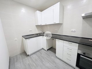 Piso en venta en El Raval en Barcelona