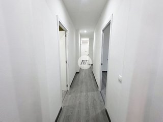 Piso en venta en El Raval en Barcelona