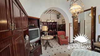 Casa adosada en venta en Albox
