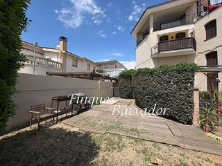 Piso en venta en Lluminetes en Castelldefels