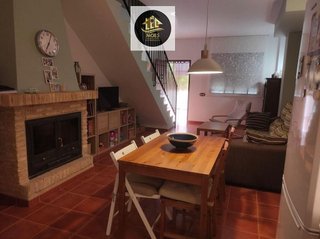 Casa adosada en venta en Villares (Los)