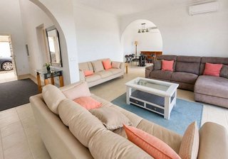 Chalet en venta en Valtocado - La Alquería - La Atalaya en Mijas