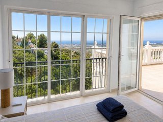 Chalet en venta en Valtocado - La Alquería - La Atalaya en Mijas