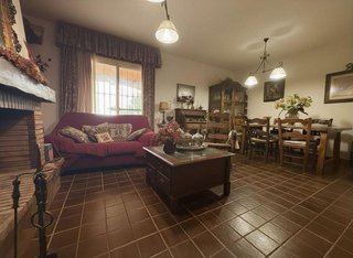 Chalet en venta en La Granja-La Colina-Los Pastores en Algeciras
