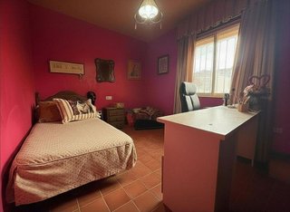 Chalet en venta en La Granja-La Colina-Los Pastores en Algeciras