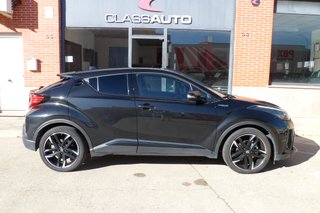 TOYOTA C-HR 2.0 180H GR Sport Black Edition