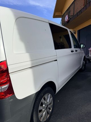 Furgoneta prácticamente nueva