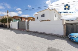Chalet en venta en Otura