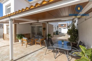 Chalet en venta en Otura