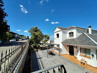 Chalet en venta en Vallirana