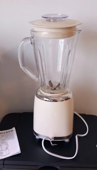 Batidora de vaso Becken 500W