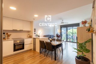 Piso en venta en Les Arenes - La Grípia  Can Montllor en Terrassa