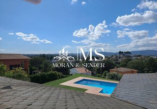 Chalet en venta en Lliçà de Vall