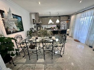 Piso en venta en San Pedro de Alcántara pueblo en Marbella