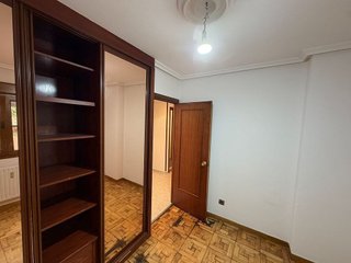 Piso en venta en San Lázaro - Otero - Villafría en Oviedo