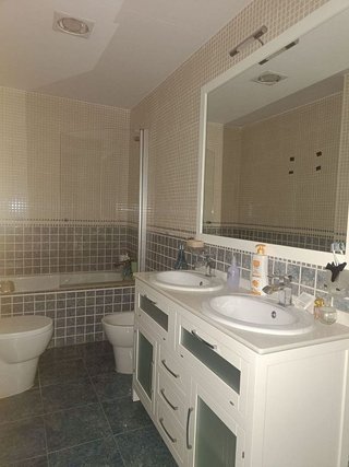 Piso en venta en Calvo Sotelo en Melilla