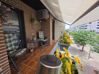 Piso en venta en Portillejo - Valdegastea en Logroño