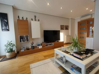 Piso en venta en Portillejo - Valdegastea en Logroño