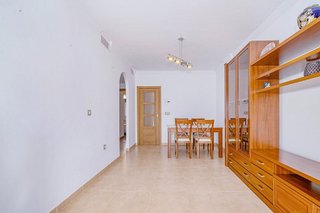Piso en venta en Zubia (La)