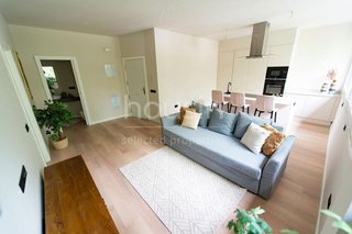 Piso en venta en Colores - Entreparques en Sevilla