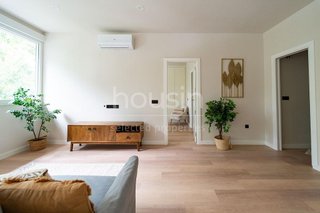 Piso en venta en Colores - Entreparques en Sevilla