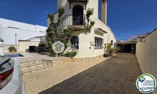 Casa en venta en Empuriabrava en Castelló d´Empúries