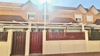 Casa adosada en venta en Ciutat Universitària en Elche