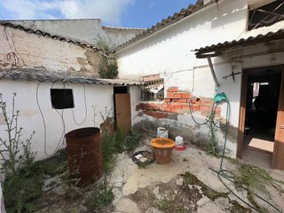 Casa pareada en venta en Mengíbar