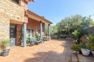 Chalet en venta en Castellbisbal