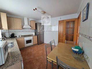 Piso en venta en Ayora