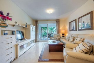 Piso en venta en Bel Air - Cancelada - Saladillo en Estepona