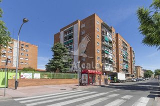 Piso en venta en Reyes Católicos en Alcalá de Henares