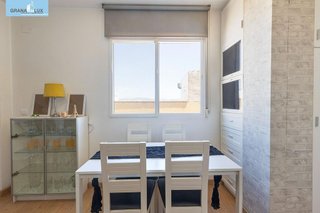 Ático en venta en Zona Ayuntamiento en Alhendín