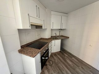 Piso en venta en Nou Moles en Valencia
