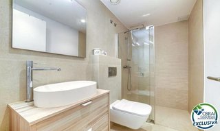 Piso en venta en Empuriabrava en Castelló d´Empúries