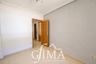Casa adosada en venta en Tomelloso