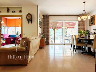 Casa pareada en venta en Corbera de Llobregat