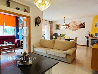 Casa pareada en venta en Corbera de Llobregat