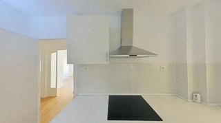 Piso en venta en El Turó de la Peira en Barcelona
