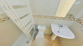 Piso en venta en El Turó de la Peira en Barcelona