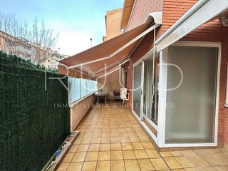 Piso en venta en Els Canyars en Castelldefels
