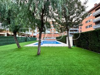 Piso en venta en Els Canyars en Castelldefels
