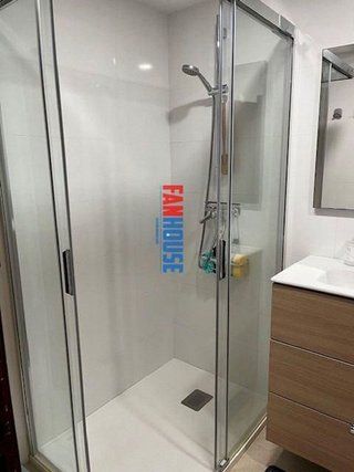 Piso en venta en El Polígono en Gijón