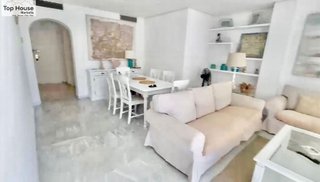 Piso en venta en Elviria en Marbella