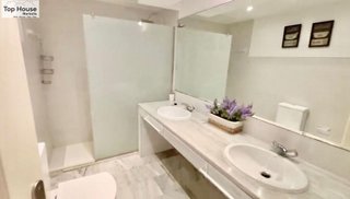 Piso en venta en Elviria en Marbella